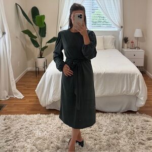 Zara Elegant Dark Green Long Sleeve Tie-Waist Dress